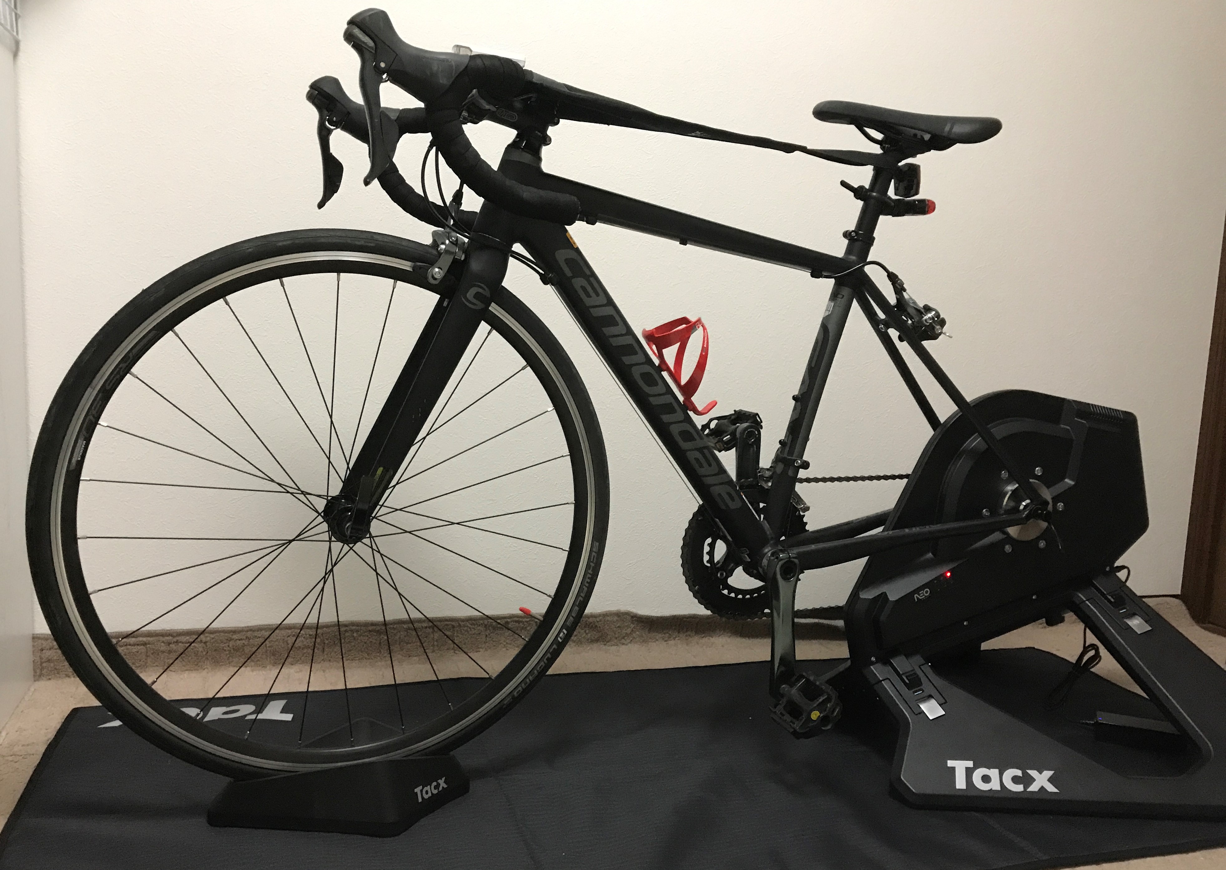 Zwift＋ローラー台導入記３】苦節2時間！Tacx Neo Smart（Neo2もね）で 